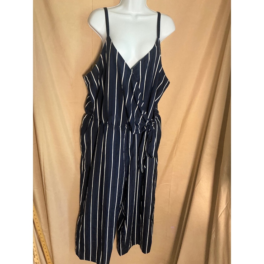 Deja Bleu Jumpsuit Womens 2X Navy Blue Excellent Striped Wrap Wide Leg Pockets